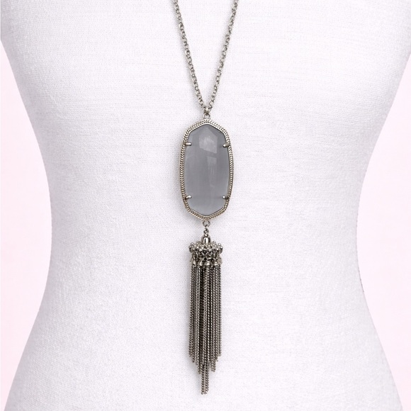 Kendra Scott Silver Tone Gray Stone Tassel Pendant Necklace - Picture 2 of 3
